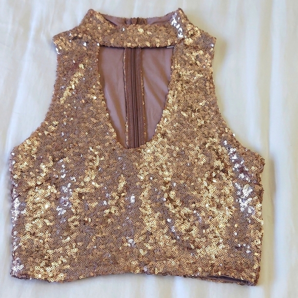 Fashion Nova Tops - Gold Sequin Racerback Crop Top Size XS